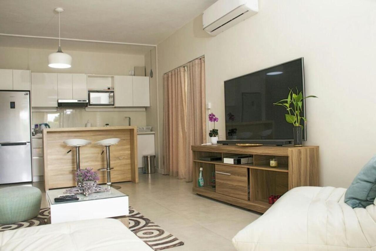 Luxury Modern 2-Bed Apartment Pereybere Grand Baie Exterior foto